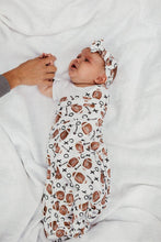 Load image into Gallery viewer, Football Guy Bow - Wonderfully Made Apparel