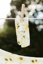 Load image into Gallery viewer, Three Little Sunflowers Bow - Wonderfully Made Apparel