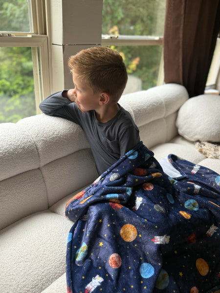 Star Sweeper Snuggle Blanket (30x40")